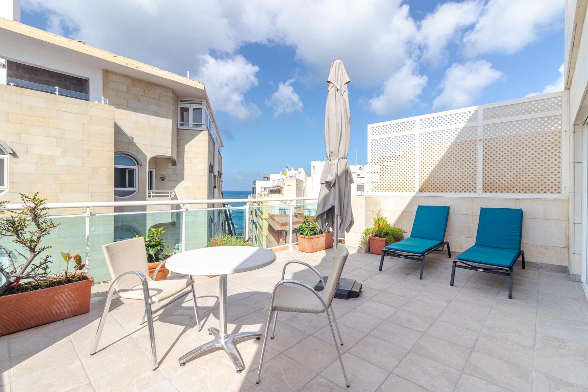 Espectacular Atico Con Terraza A 50 Mt Playa Canteras لاس بالماس دي غران كاناريا المظهر الخارجي الصورة